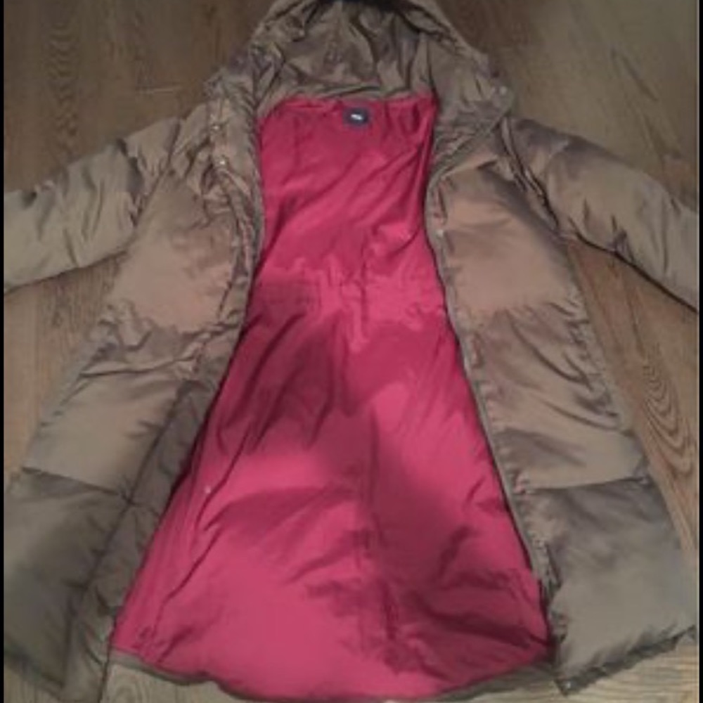 Gap women’s down jacket